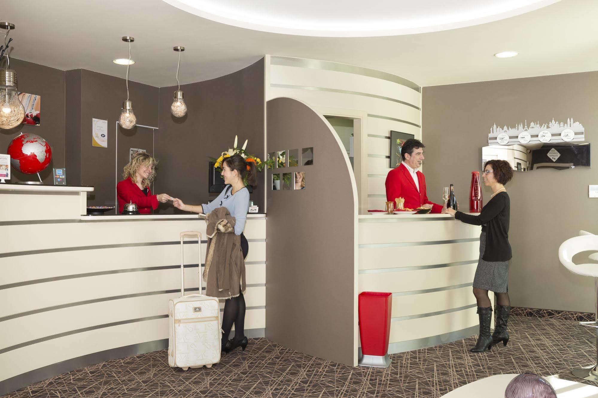 Best Western Ivrea Crystal Palace Banchette D'Ivrea Exterior foto