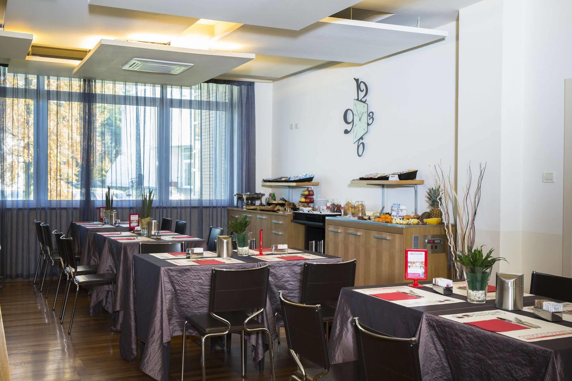 Best Western Ivrea Crystal Palace Banchette D'Ivrea Exterior foto