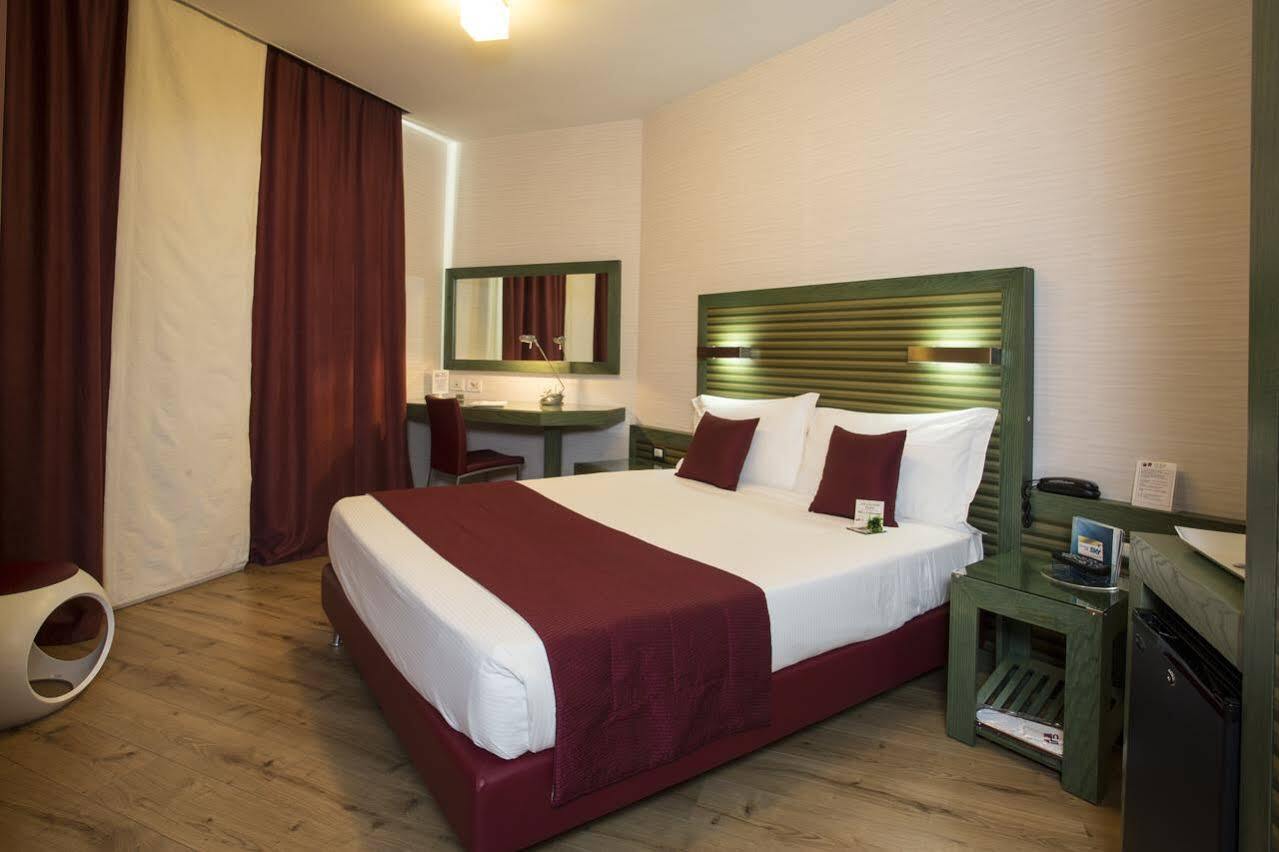 Best Western Ivrea Crystal Palace Banchette D'Ivrea Exterior foto